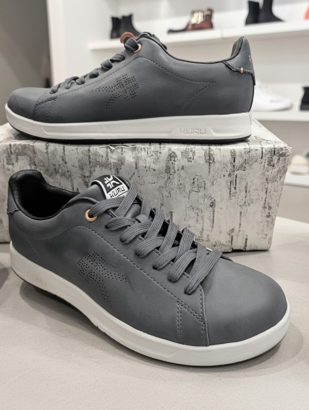 Kuru Cloud Roam Men's Sz 9 M Orthopedic Sneakers $159